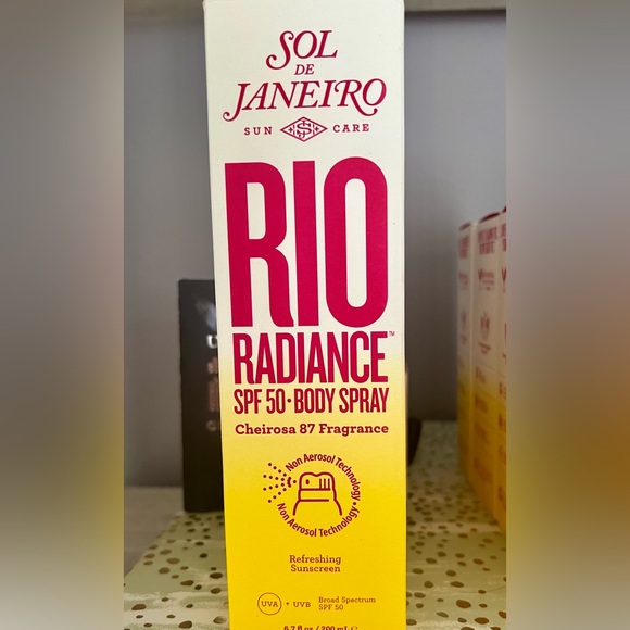 Sol de Janeiro SPF 50 Sunscreen Spray - Picture 1 of 3